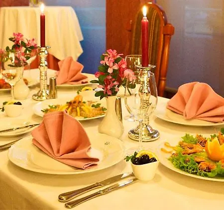 Grand & Hotell 4*