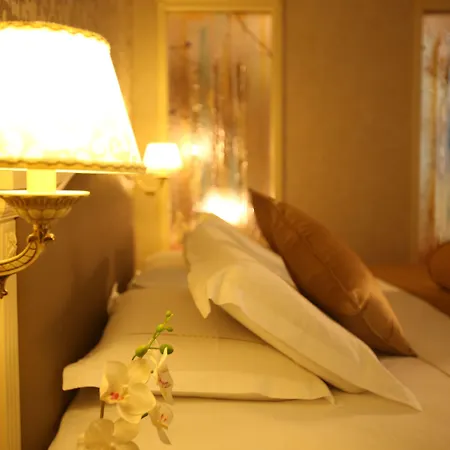 Grand & 4* Tirana