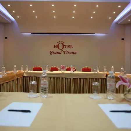 Hotell Grand & Tirana