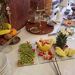 Grand & 4* Tirana