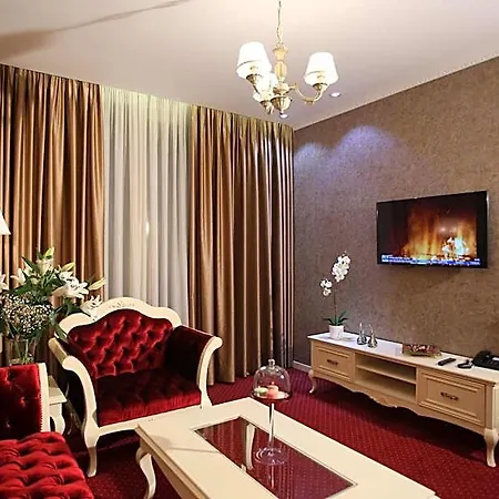 Grand & Hotel 4*