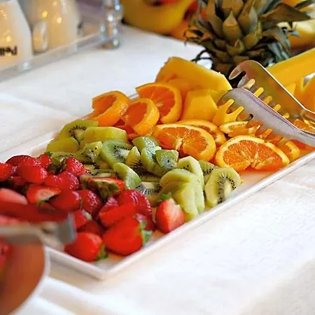 Grand & 4* Tirana